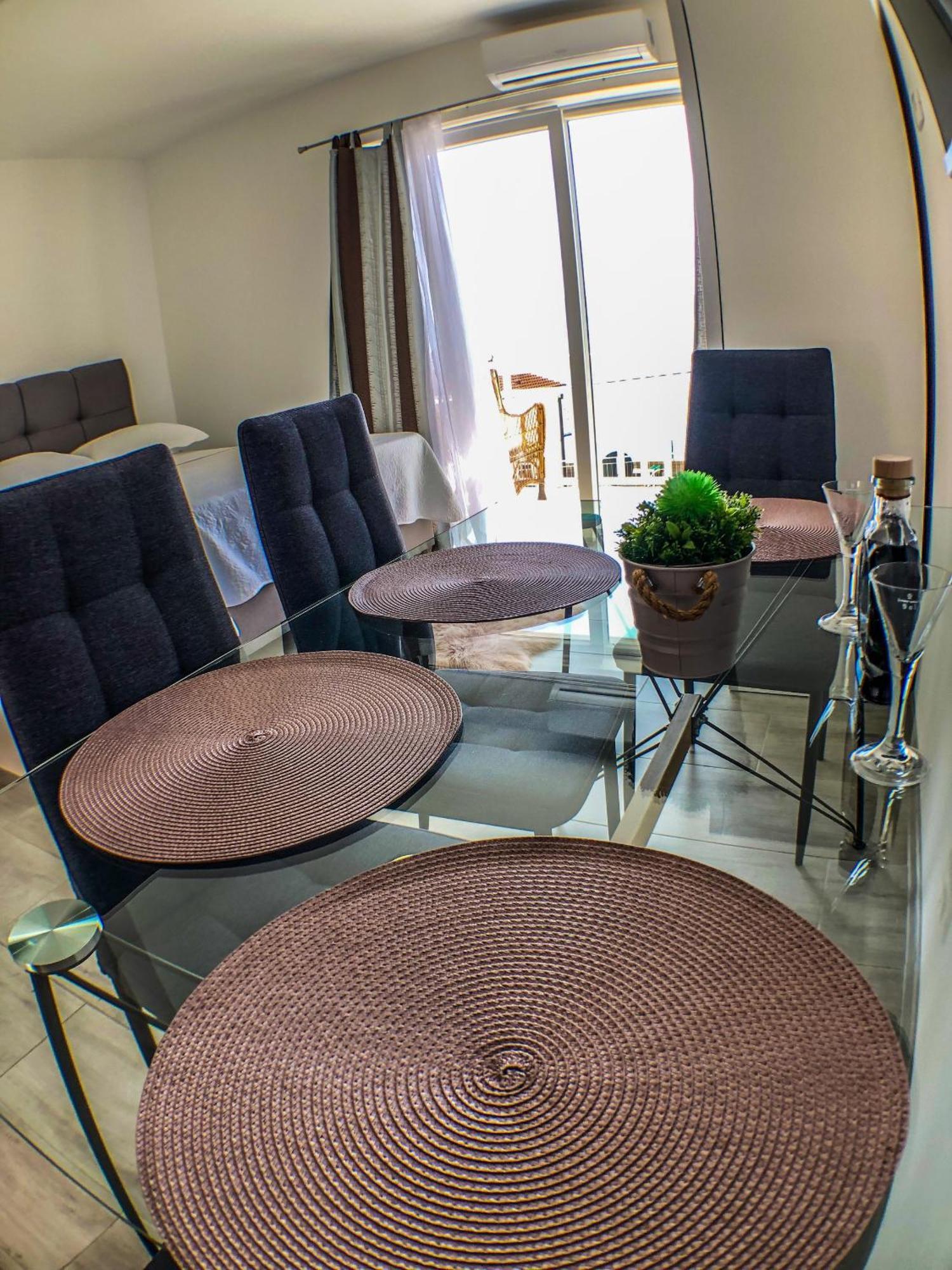 Apartments By The Sea Gradac, Makarska - 13181 Gradac  Room photo